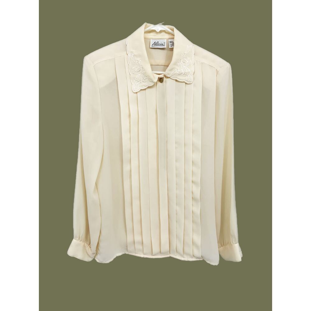 Alicia Cream Korean Pleated Blouse Embroidered Neckline Size 12